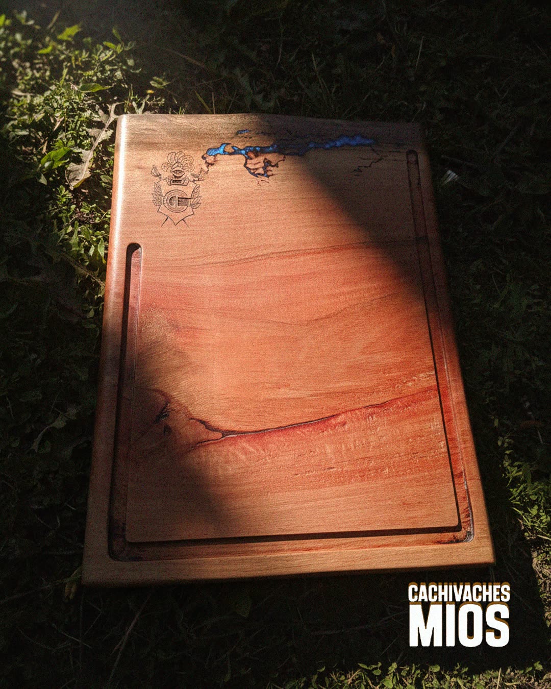Mesa de trabajo 18