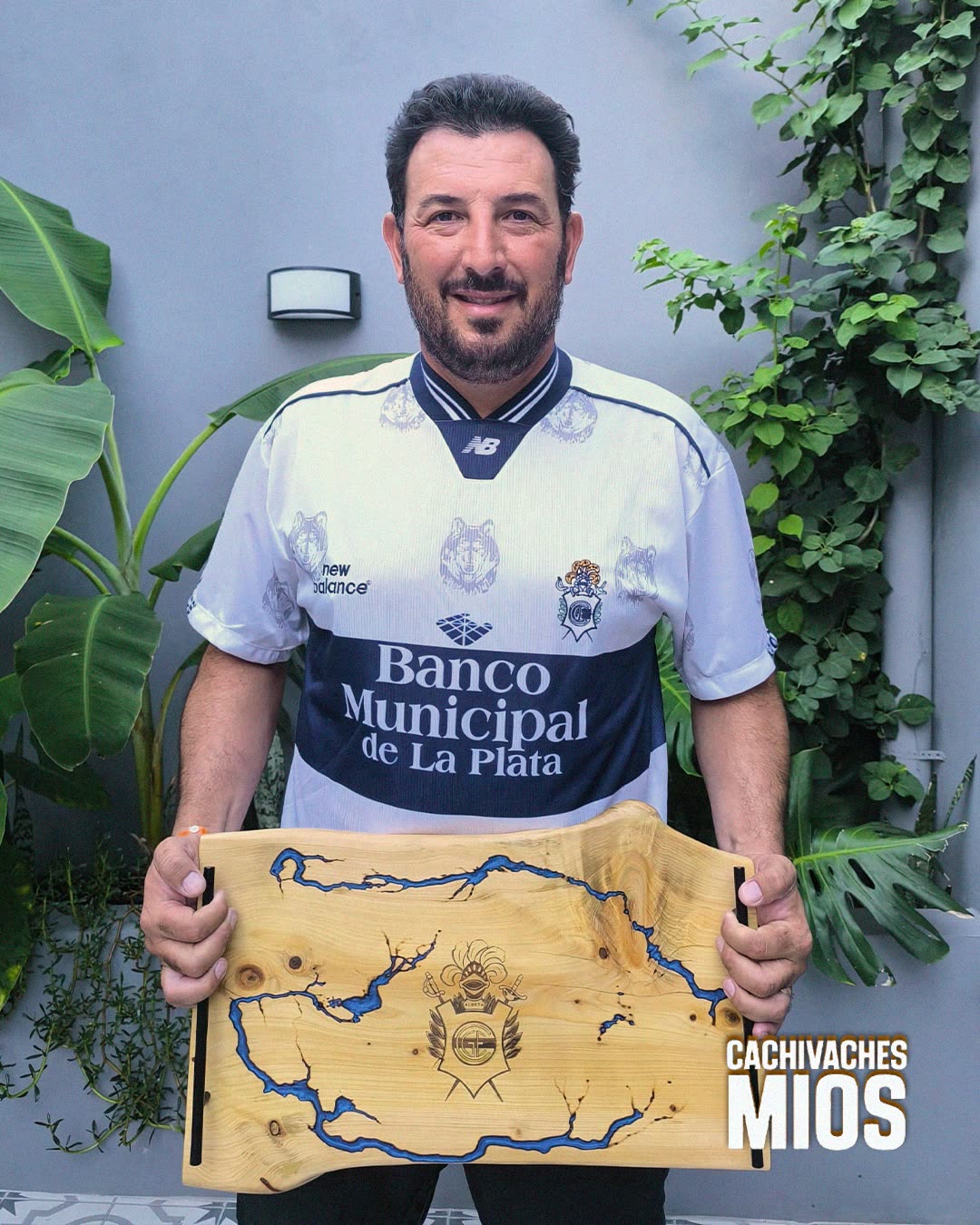 Mesa de trabajo 37